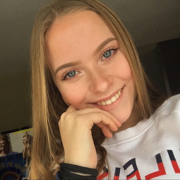 Meet your Posher, Grace - Picture 1 of 1